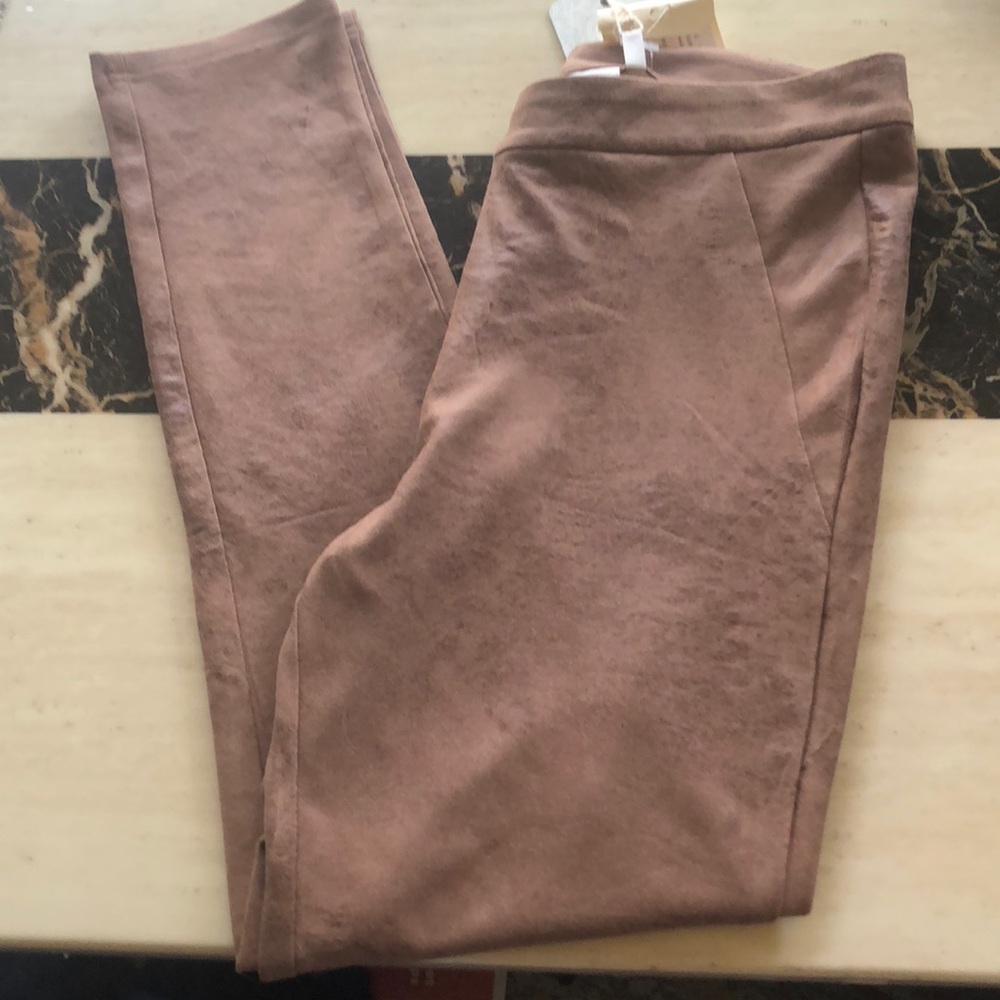 NWT La Bellum Hillary Scott Faux Suede Skinny Jean